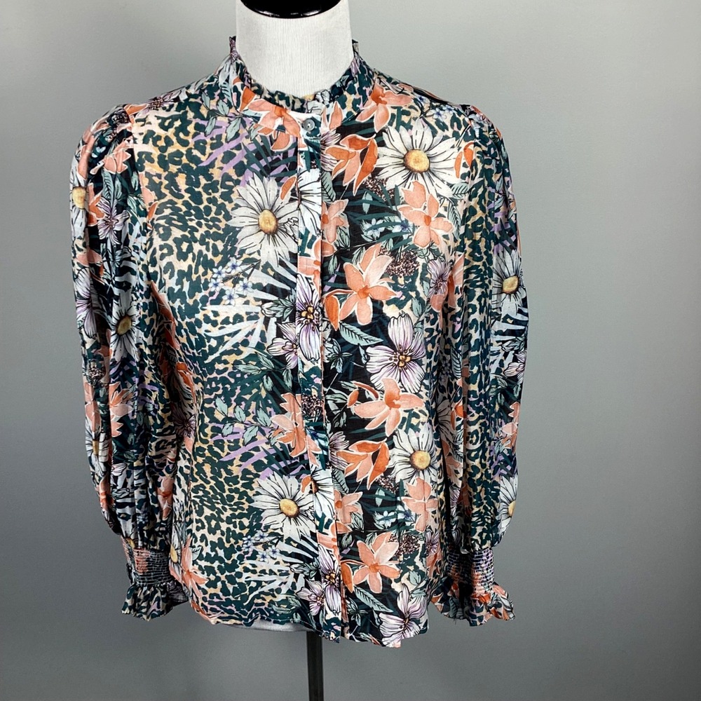 NWT Fate Floral Print Long Sleeve Button Front Blouse Women's Size S Artsy Retro